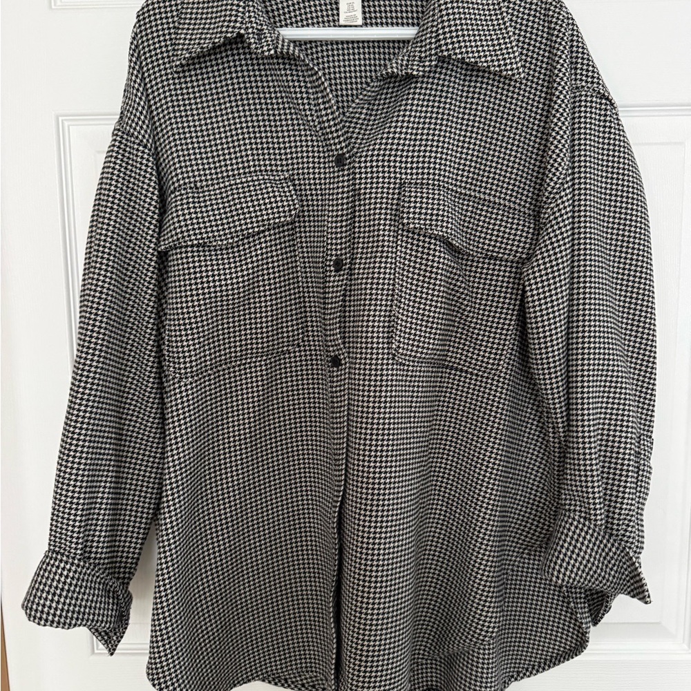 H&M Checkered oversized button up Shirt Black and White Oversized Size XL